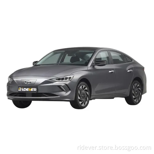 Ridever High Speed Electric Car Solar Electric Car Sedan Beijing La Festa